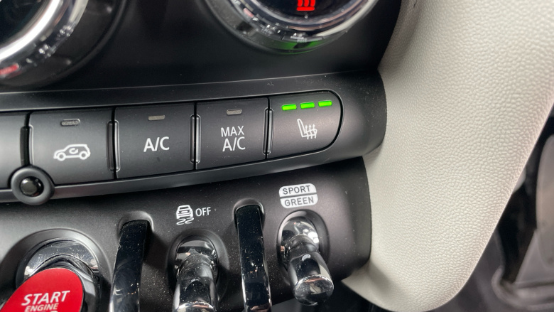 MINI Hatchback 2.0 Cooper S Exclusive 3dr Auto [Comfort Pack] Petrol Hatchback